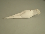 Verlies verwerkt, keramiek en kant. Echte stukken kant gebruikt van de gordijnen van mijn oma. Half vergaan... 54x13x10 cm