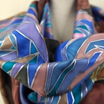 Zijden shawl met bloemmotief 4 Zijden shawl met bloemmotief 4