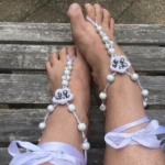 Barefootsandals kralen, bloem en satijnlint Barefootsandals kralen, bloem en satijnlint