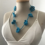 Ketting gehaakt bloemetjes Turquoise Ketting gehaakt bloemetjes Turquoise