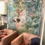 schilderij en stoelen schilderij en stoelen