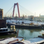 Willemsbrug vanaf oude haven Willemsbrug vanaf oude haven