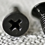 Screw Screw