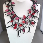 Blaadjesketting rood-roze Blaadjesketting rood-roze