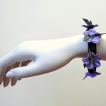 Armband bloem paars Armband bloem paars