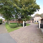 Midden-Delfland Dorpskern 't Woudt Hofwoning (17e-18e eeuw). Midden-Delfland Dorpskern 't Woudt Hofwoning (17e-18e eeuw).