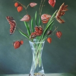 18 Vaas met iris Foetidissima en Lampiontakjes. 18 Vaas met iris Foetidissima en Lampiontakjes.