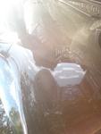 Met gepaste trots presenteer ik u een nieuwe serie: 'Bespiegelingen'. Het zijn foto's van spiegelingen in de gekleurde lak van auto's. De foto's zijn onbewerkt; ik heb ze zelfs niet gesneden. Onversneden dus ;) Ik heb sommige ervan wel gekanteld voor het extra vervreemende effect.