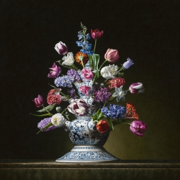 Bloemstilleven met Tafelpiramide (van Royal Delft) Bloemstilleven met Tafelpiramide (van Royal Delft)