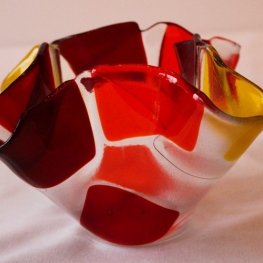 Vaasje in transparant/geel/rood/oranje Vaasje in transparant/geel/rood/oranje