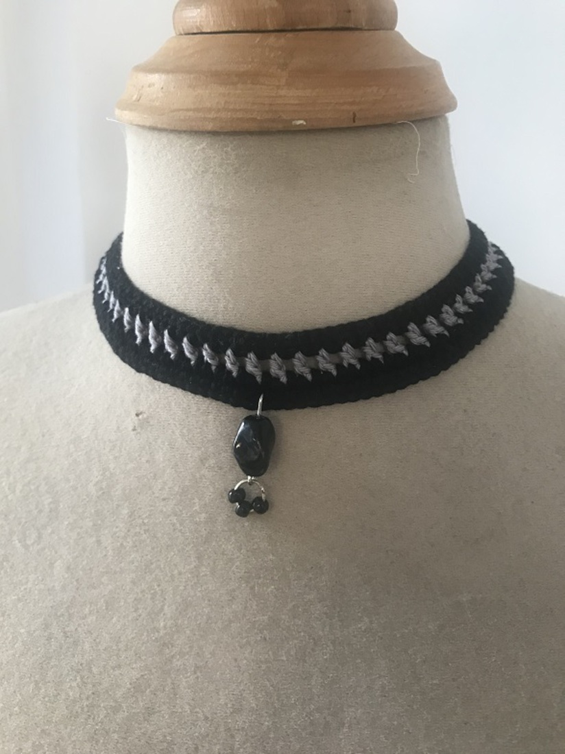 Choker Luna