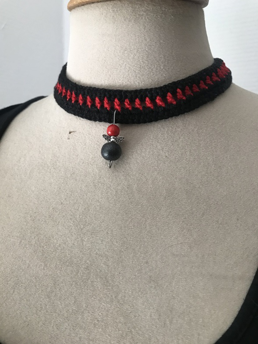 Choker Ella
