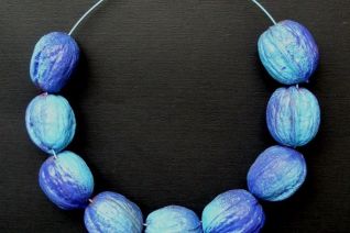 06. Walnuts Blue 06. Walnuts Blue