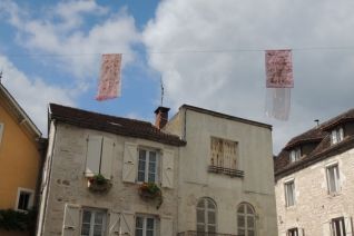 Dans l 'air. Dans l 'air.