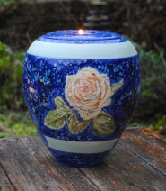 Handbeschilderde urn Handbeschilderde urn