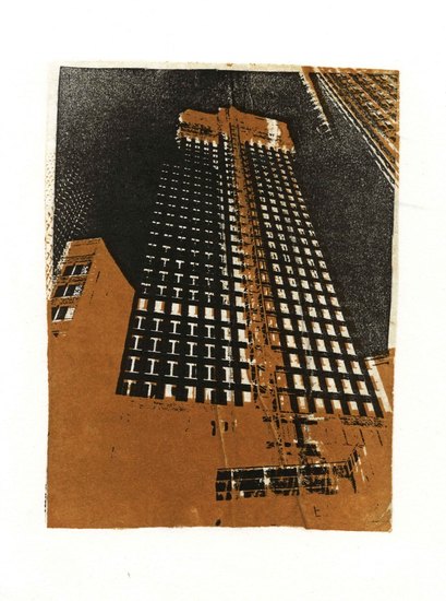 architectuur en bouw: De Kroon woontoren in aanbouw in Den Haag; mono-print