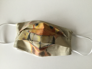 In coronatijden is het aangewezen en dikwijls verplicht om een mondkapje/mondmasker te dragen. Om hieraan een positieve kant aan te geven besloot ik om saai uitziende mondmaskers te versieren met patches en/of te beschilderen. Het geeft in ieder geval kleurrijke en unieke maskers.