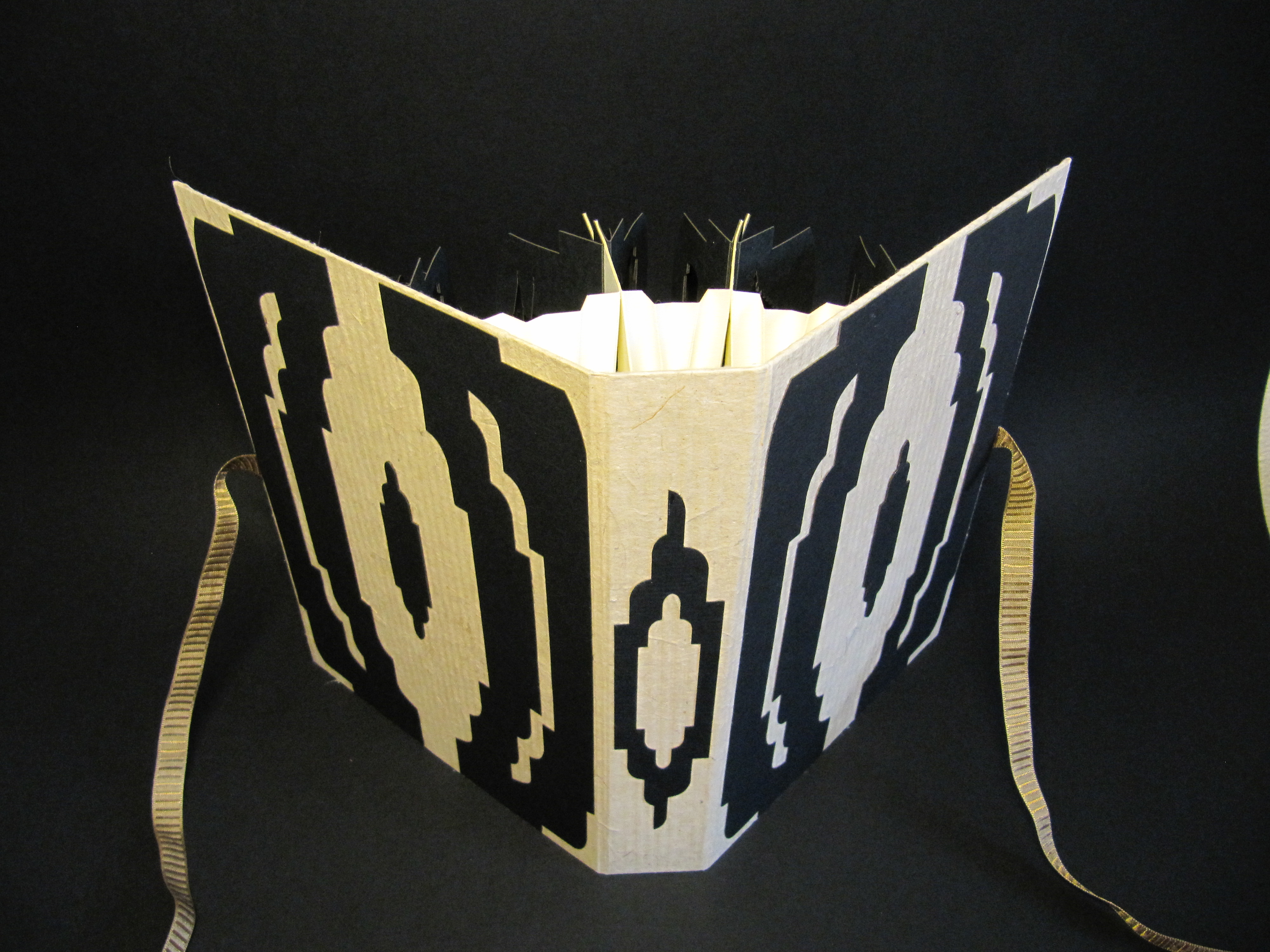 Omslag Transmute (nummer 3).