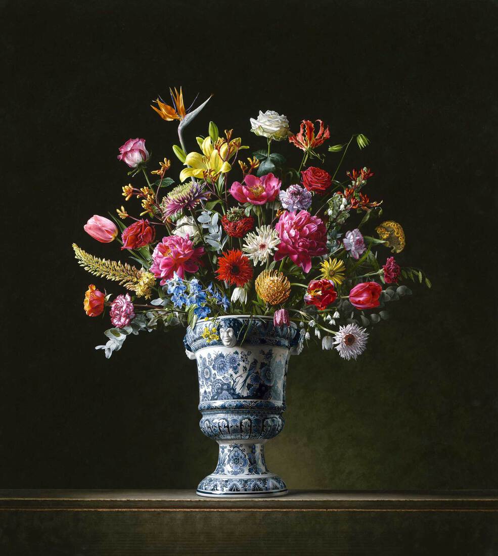 Bloemstilleven met Satervaas (van Royal Delft)