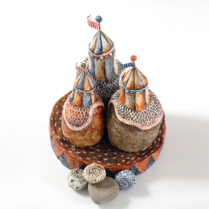 Handgemaakte miniatuur diorama's. Mixed media.