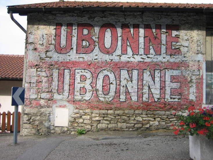 Rode Dubonnet
