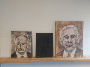 Deze groep bestaat uit portretten van wereldleiders, die hun menselijkheid verloren hebben. Daarnaast enkele zwarte schilderijen. De techniek is ei-tempera. Pigmenten zijn rode aarde en verkoold hout.