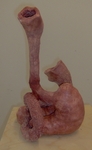 Deze beelden zijn geinspireerd op de samenhang tussen het menselijk lichaam en het organische. Estas estatuas foram insperados entro o corpo humano e o organismo