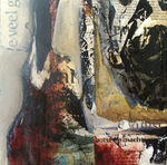 Door collagemateriaal met acrylverf te bewerken is niet alleen visueel ander werk ontstaan, maar is tevens het thema verschoven. Waar eerder werk vooral ging over het razend tempo waarin de dingen vergaan of vergeten worden gaat het hier over dingen die juist maar blijven hangen. Niet weggestopt lijken te kunnen worden in vergetelheid.
