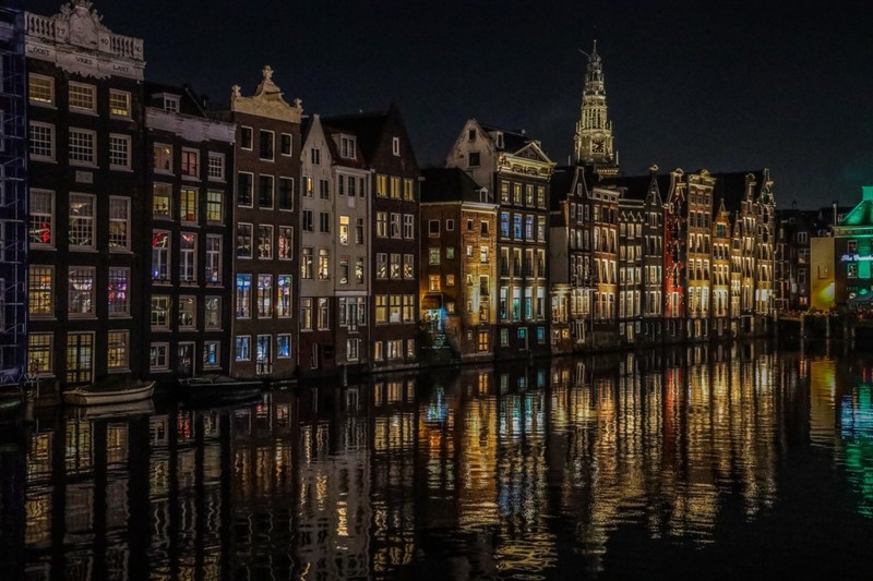 Amsterdam nightscape 3