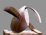 gelaste abstracte beelden opgemaakt uit gevonden materialen/ recyclage