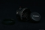 Nadat de Canon 50 mm 1.8 lens uit mijn tas is gevallen, heb ik een nieuwe aangeschaft en me voorgenomen om er iedere week een foto mee te maken. Het zijn tenslotte 53 foto's geworden. Met dit projekt heb ik geprobeerd om te laten zien dat je deze lens eigenlijk voor ieder onderwerp kunt gebruiken.