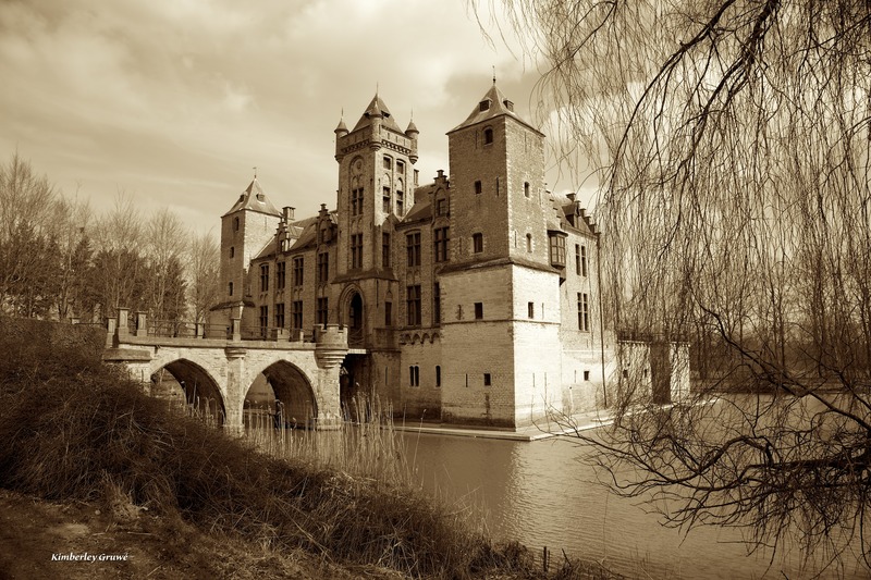 kasteel Tillegembos