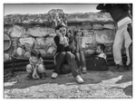 Contrasts in living: Syrian refugies in Samos/Turkye and happy tourists