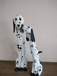 Hondjes in papier mache