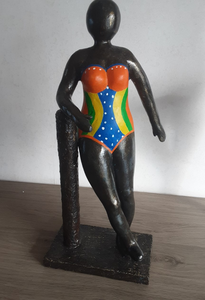 Bronskleurige figuurtjes