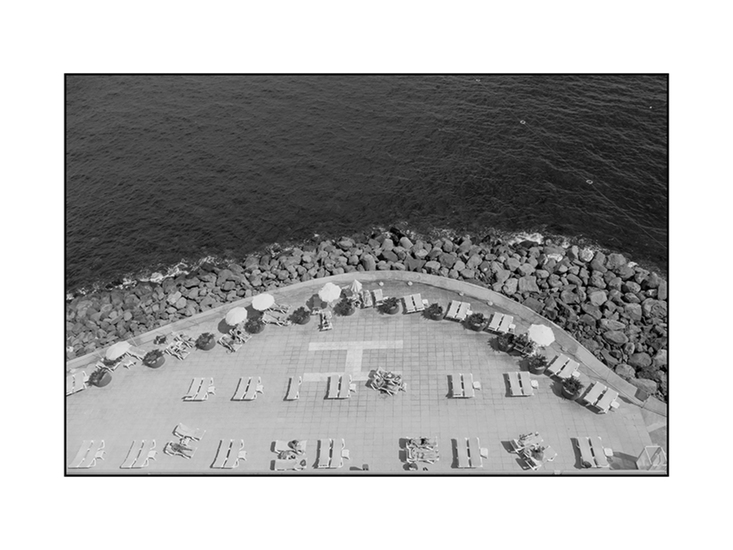 Zonneterras bij zwembad - Funchal (Madeira)