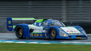 Ik maak, qua sportfotografie, hoofdzakelijk foto's van auto en motorraces op de bekende circuits in Nederland, Belgie, Duitsland en Frankrijk. Sommige van deze foto's worden gepubliceerd in magazines of internetmedia van raceteams of organisaties. Daarnaast bezoek ik, bij gelegenheid, ook andere sportevenementen waar ik altijd de camera bij mij heb.