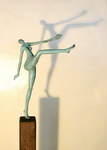 figuratieve en abstracte beelden in brons