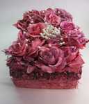 OP KARTON GEFABRICEERDE WERKEN IN MEESTAL BAROKKE LIJSTEN, PLUS 3 D OBJECTEN EN MIJN NEVER ENDING TROOSTDOZENPROJECT.