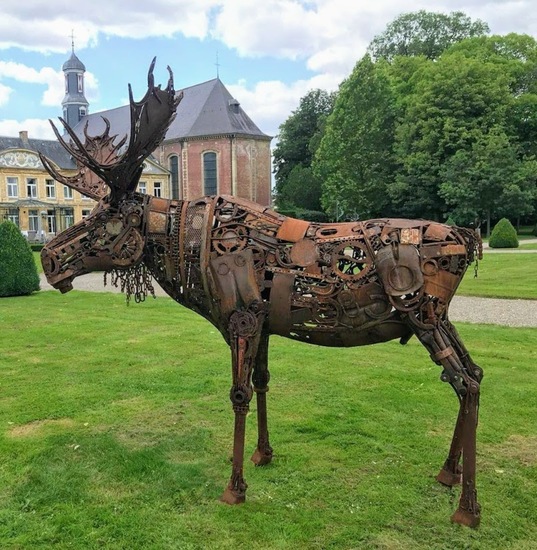 Mause the moose