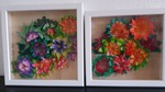 Deze serie bestaat uit bloemen, modulaire origami, gewone origami, geplaatst in een kijkdoos/ lijst om het 3 d effect te laten. Op te hangen als schilderijen
