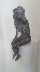 Hier vindt je bronzen beelden, maar ook gietwerk van acryl
