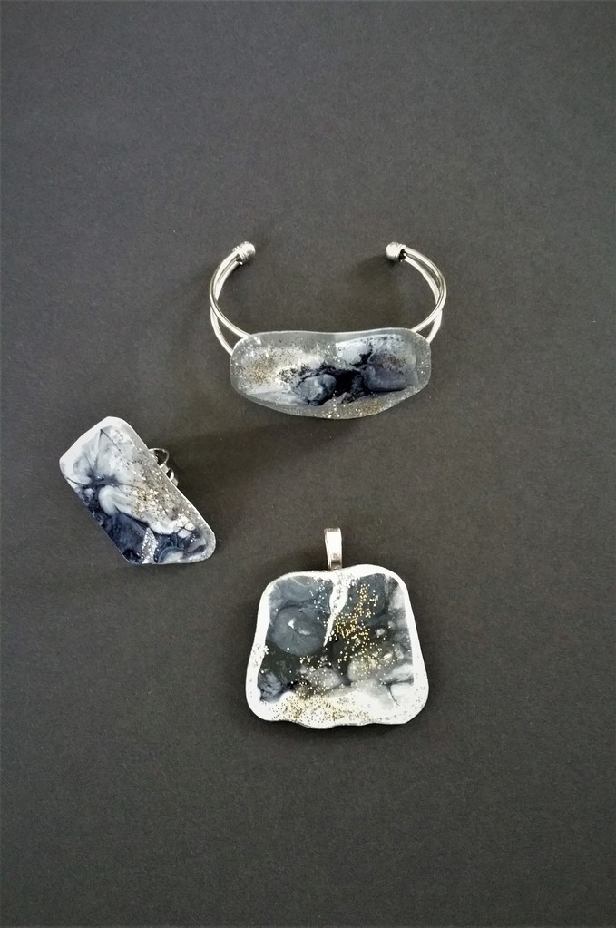 Sieradenset zwart wit zilver
