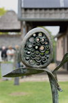 Samengestelde bronzen bloemvormen.Gebruik van organisch materiaal