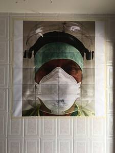 Johan Govaerts, resident in BAC ART LAB in Leuven, experimenteert met bekende en nieuwe technieken, variërend van foto’s en films tot lichtelementen en installaties. Zijn inspiratie vindt hij onder meer in de materialen en technieken die hij tegenkomt in zijn job als operatiezaalverpleegkundige. Maar ook (de kleine) dingen uit het dagelijkse leven zijn een bron van motivatie en inspiratie.
website: http://users.telenet.be/jgovaerts