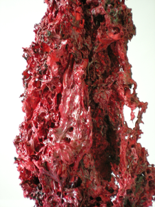 Sculpturen gemaakt van gesmolten polyesterstoffen