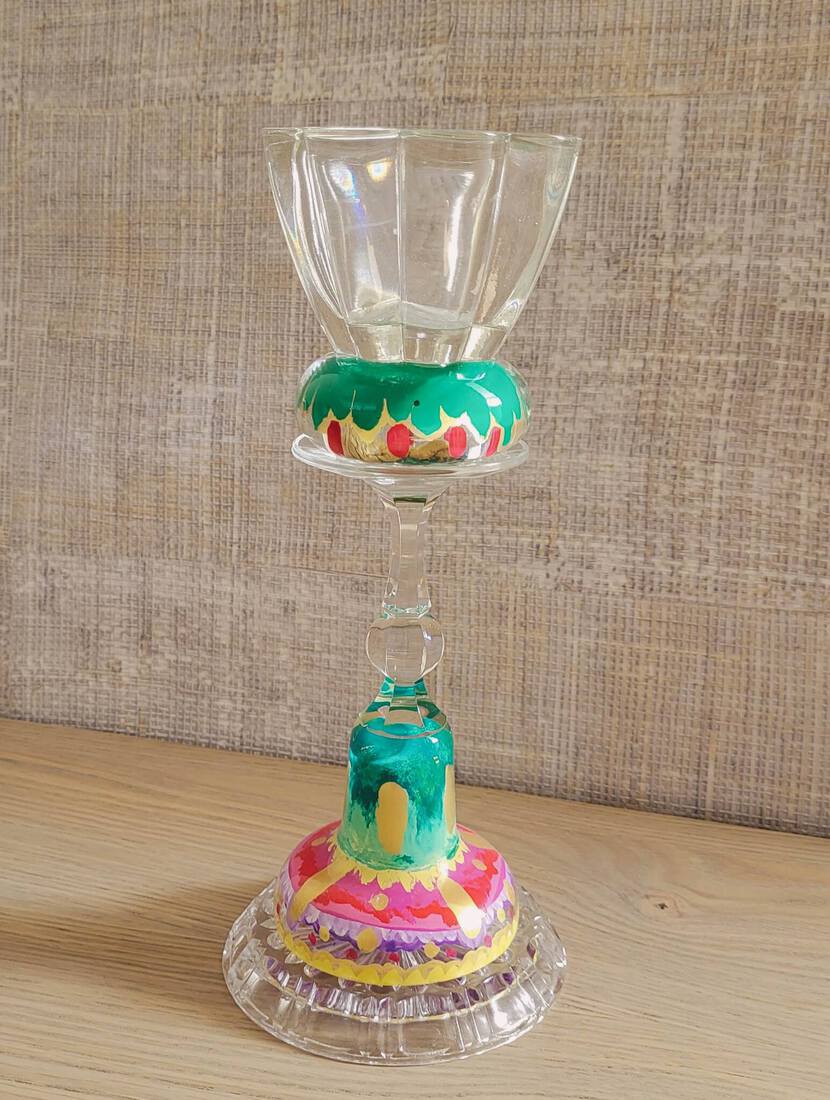 beauty in green & pink