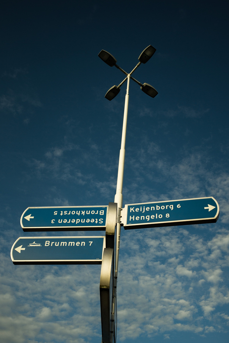 Ondersteboven - Jan Hoetink