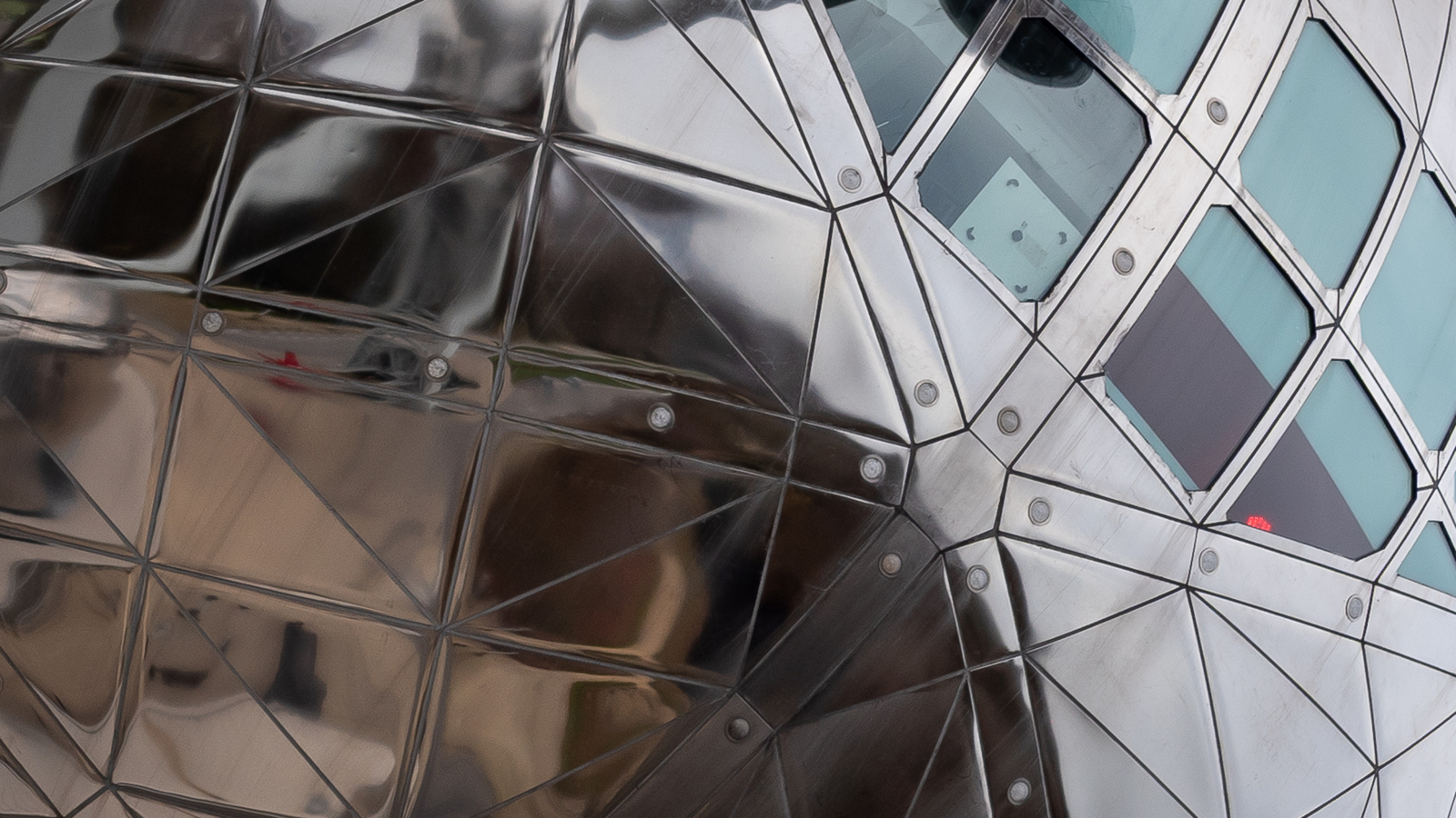 Zilver/Aluminium - Michiel Hageman