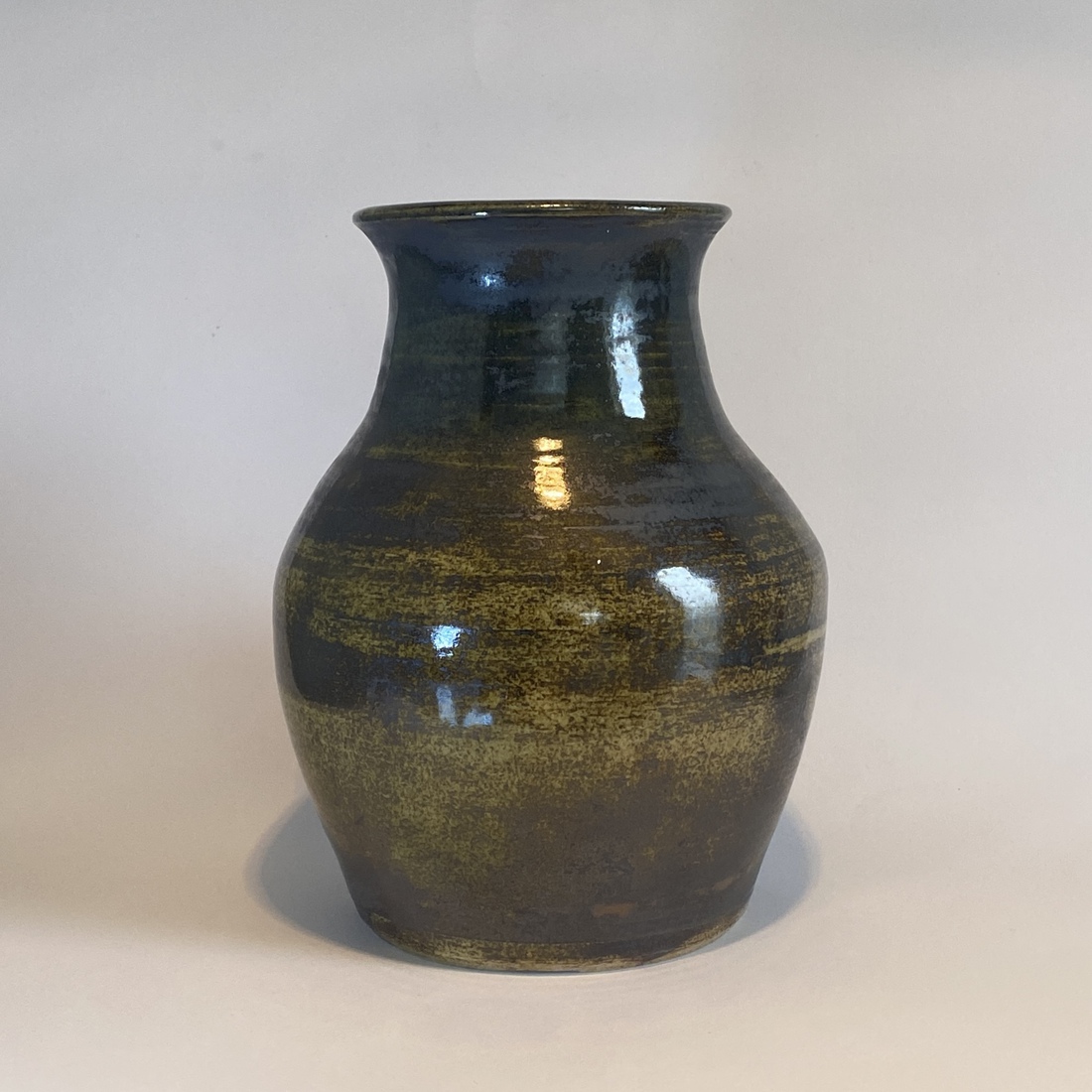 Vaas no 1 met oxiden